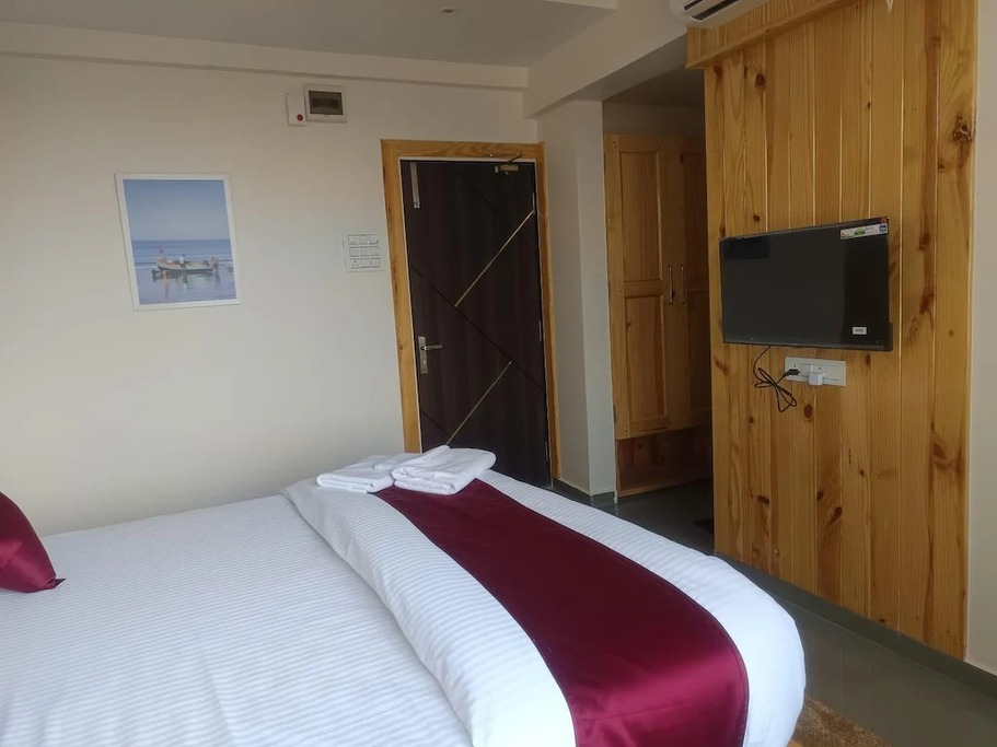 delux-ac-room10