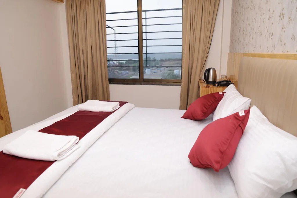delux-ac-room7