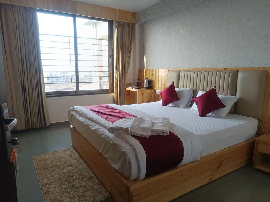 delux-ac-room5